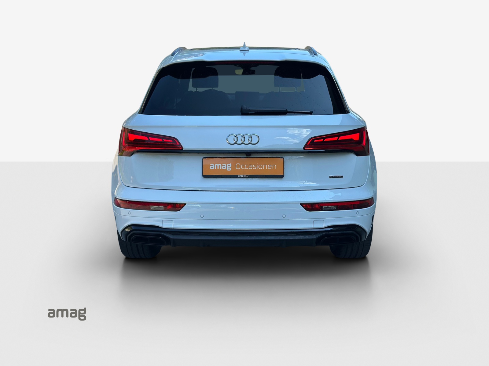 AUDI Q5 40 TDI S-line quattro S-tronic-showroom-element-3