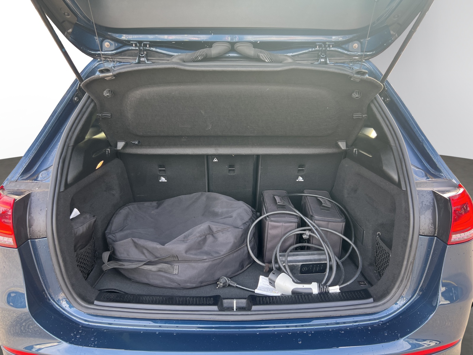 Image MERCEDES-BENZ B-200 B 200 AMG Line