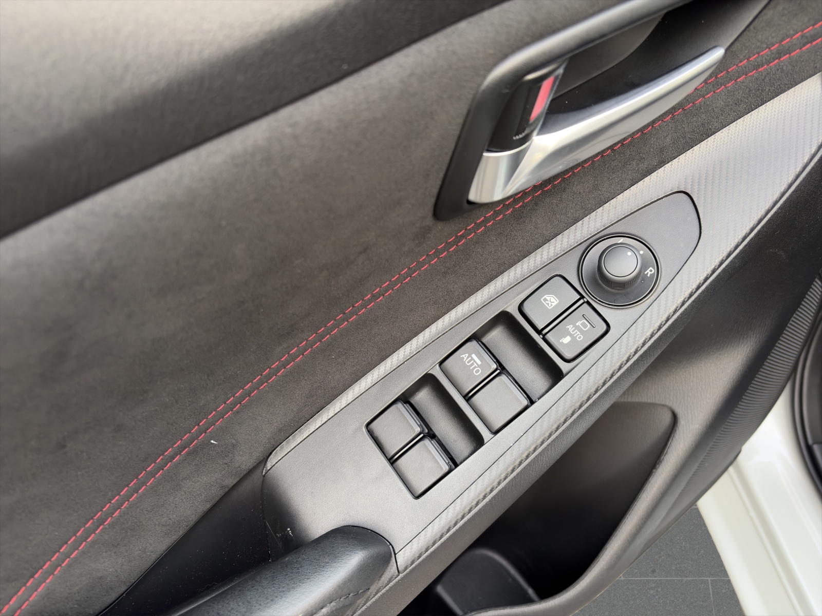 Image MAZDA 2 2 G 90 Homura Aka A