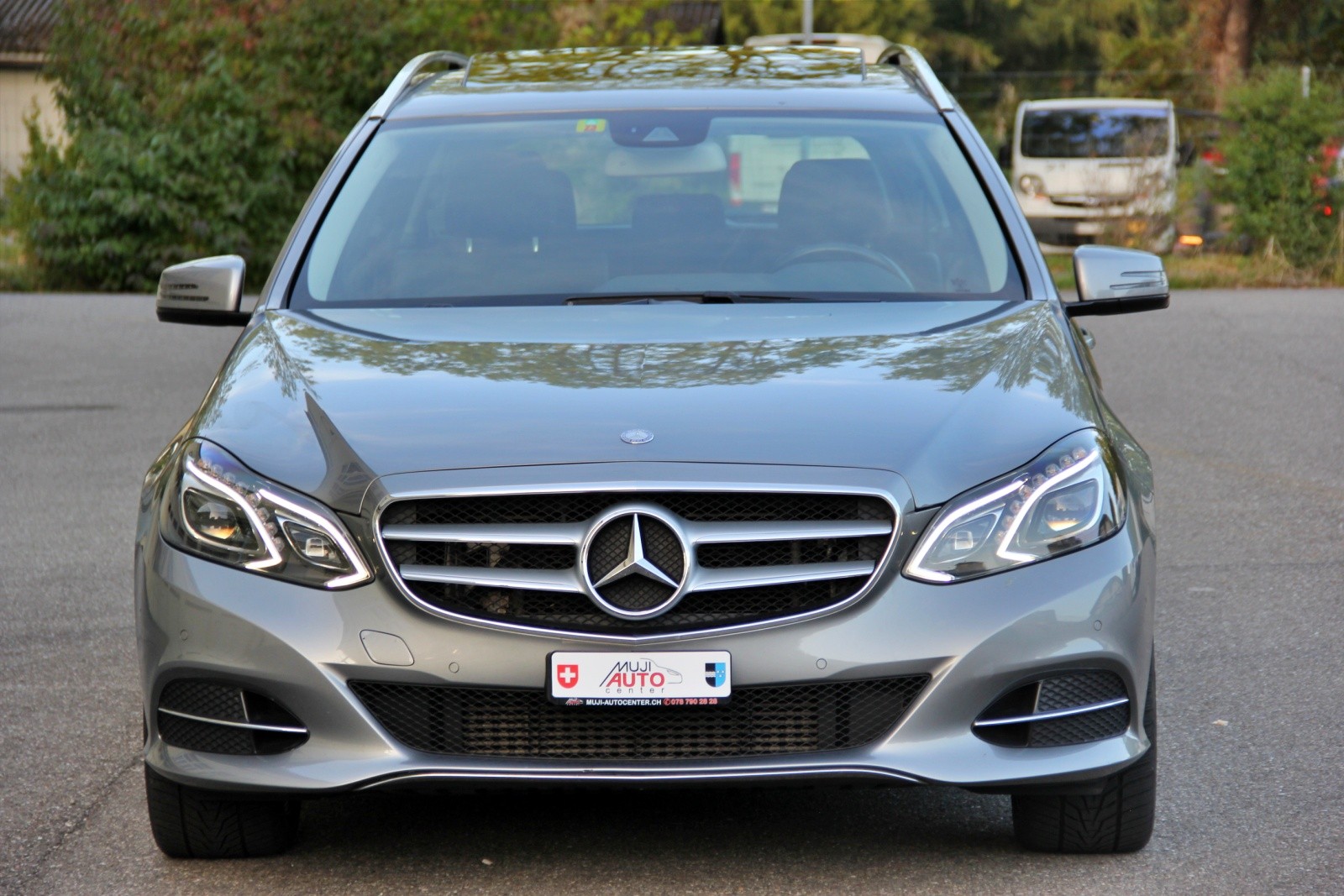 MERCEDES-BENZ E 250 BlueTEC Avantgarde 4Matic 7G-Tronic-image-7