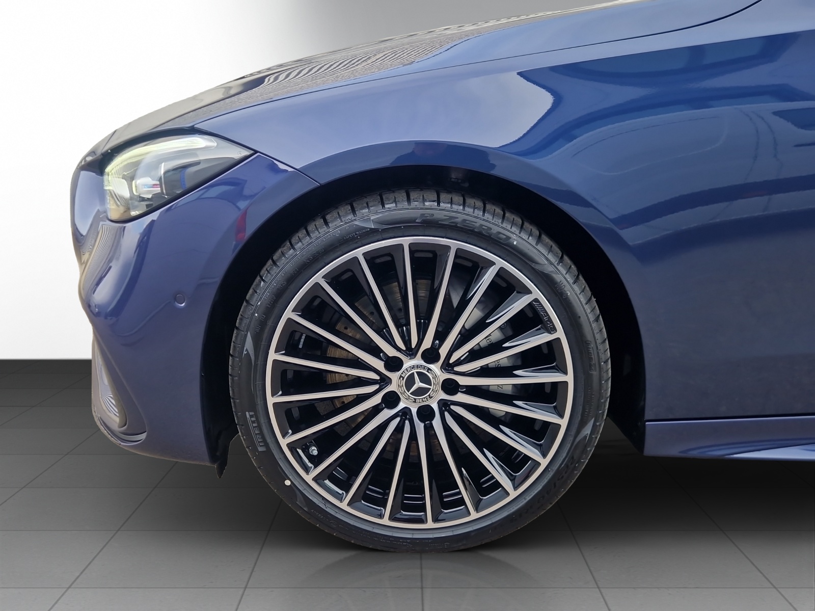 Image MERCEDES-BENZ C-220 C 220 d T 4 Matic Swiss Star