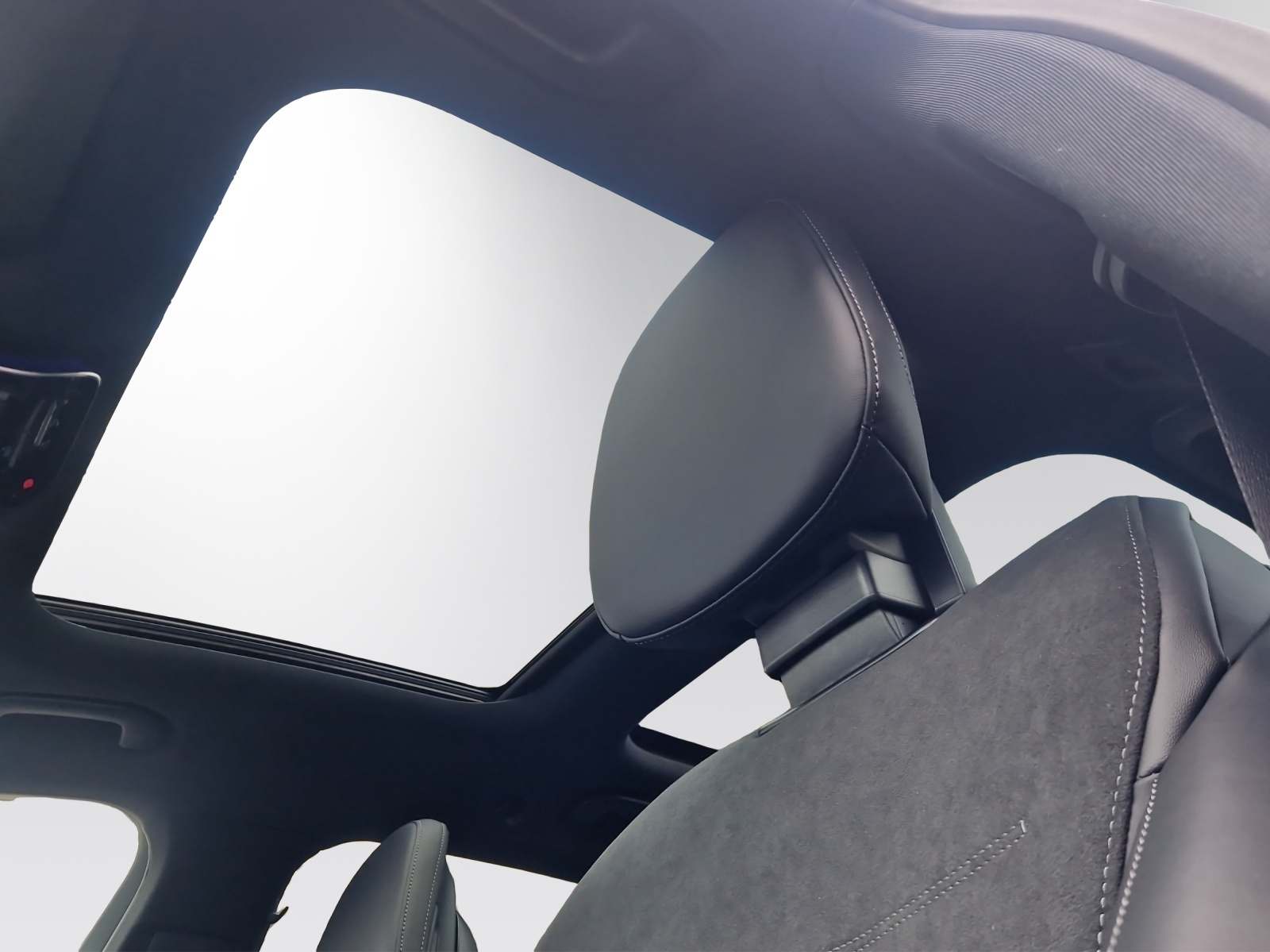 Image MERCEDES-BENZ C-220 C 220 d T 4 Matic Swiss Star