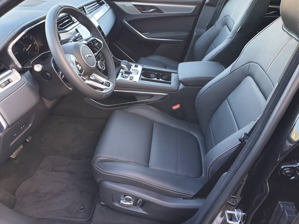JAGUAR F-Pace P250 R-Dynamic SE 4x4 (crochet)-image-7