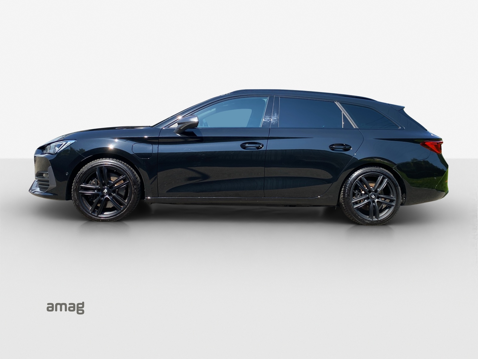 CUPRA LEON ST 1.4 e-HYBRID pHEV VZ DSG-showroom-element-1