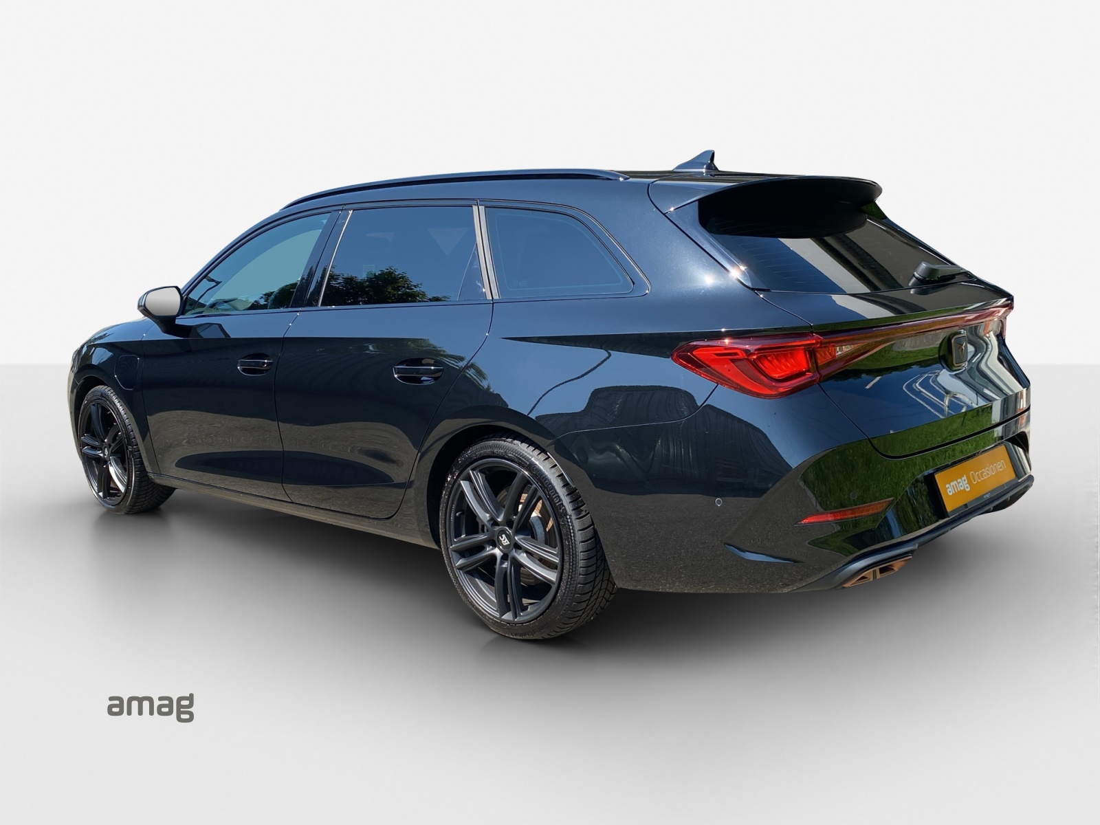 CUPRA LEON ST 1.4 e-HYBRID pHEV VZ DSG-showroom-element-2