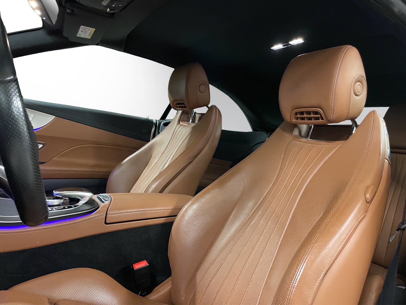 Image MERCEDES-BENZ E-400 E 400 AMG Line 4 Matic