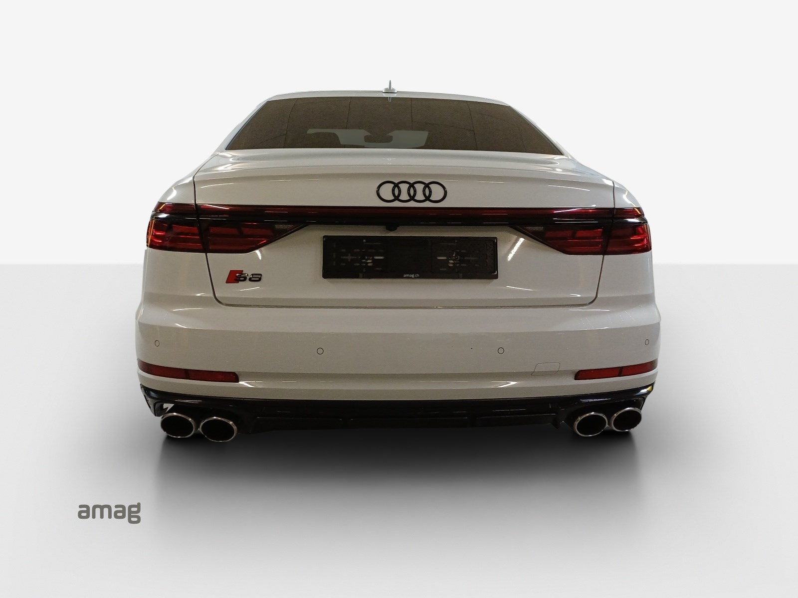 AUDI S8 TFSI quattro tiptronic-showroom-element-3