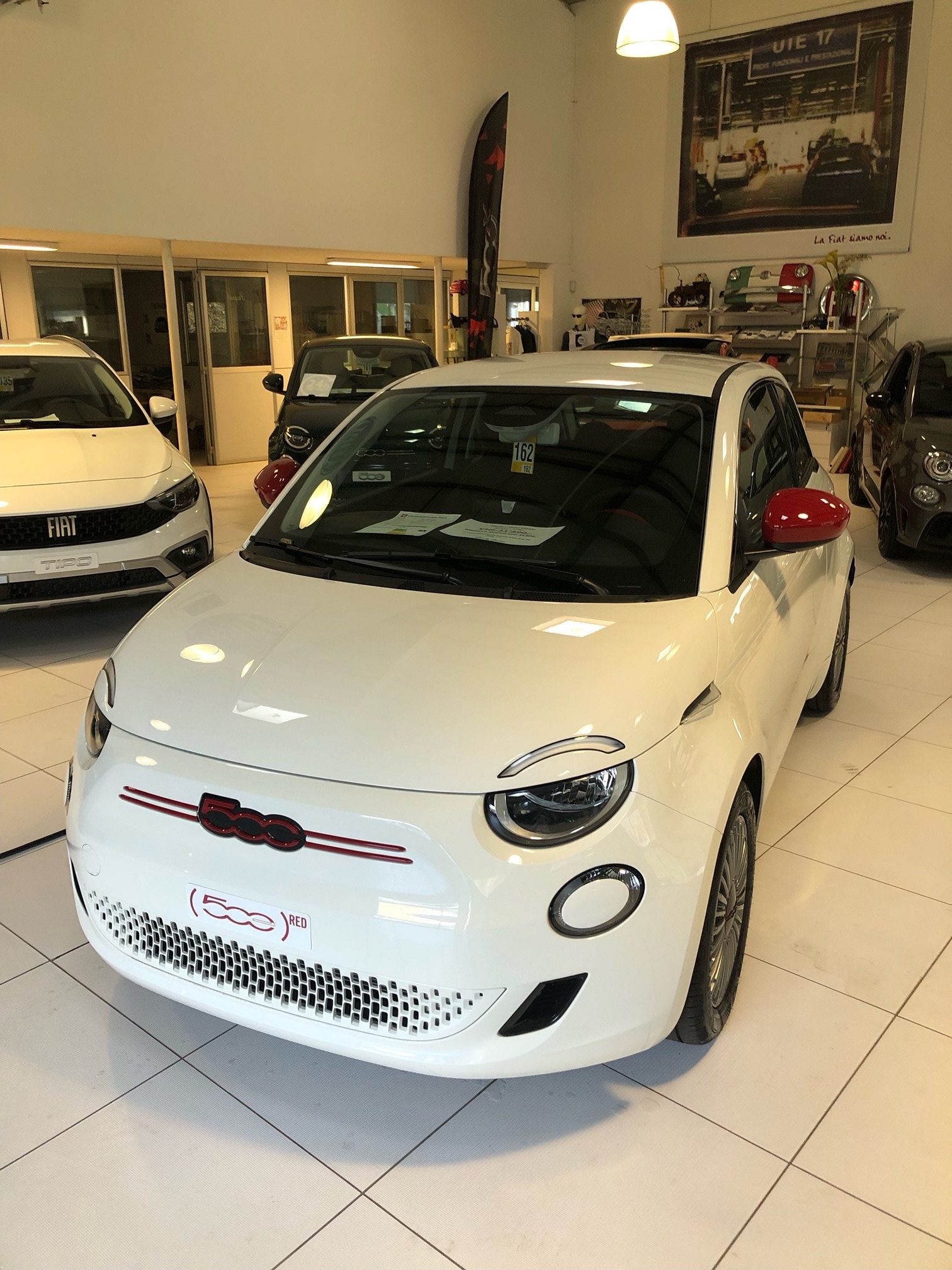 FIAT 500 electric 87 kW Swiss Edition-image-0