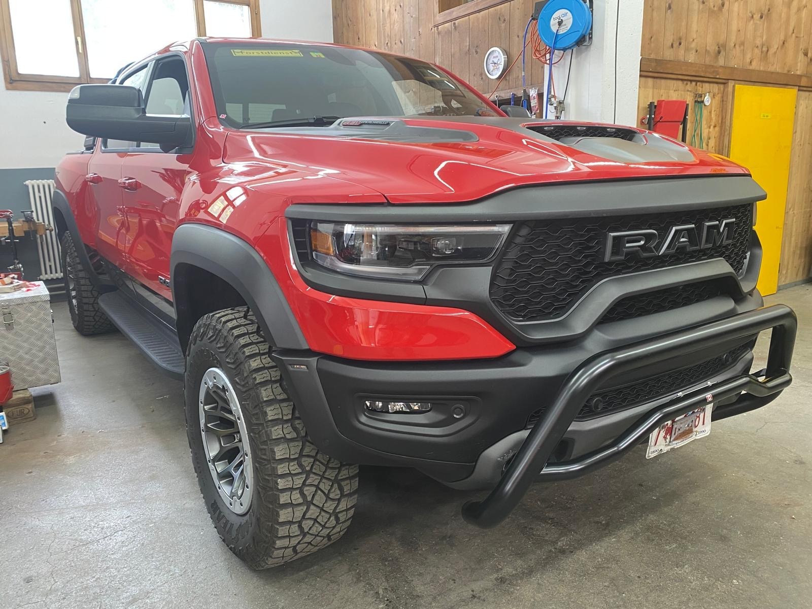 DODGE TRX