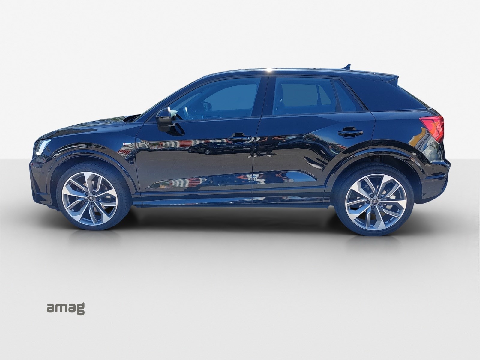 AUDI Q2 35 TFSI S line S-tronic-showroom-element-1