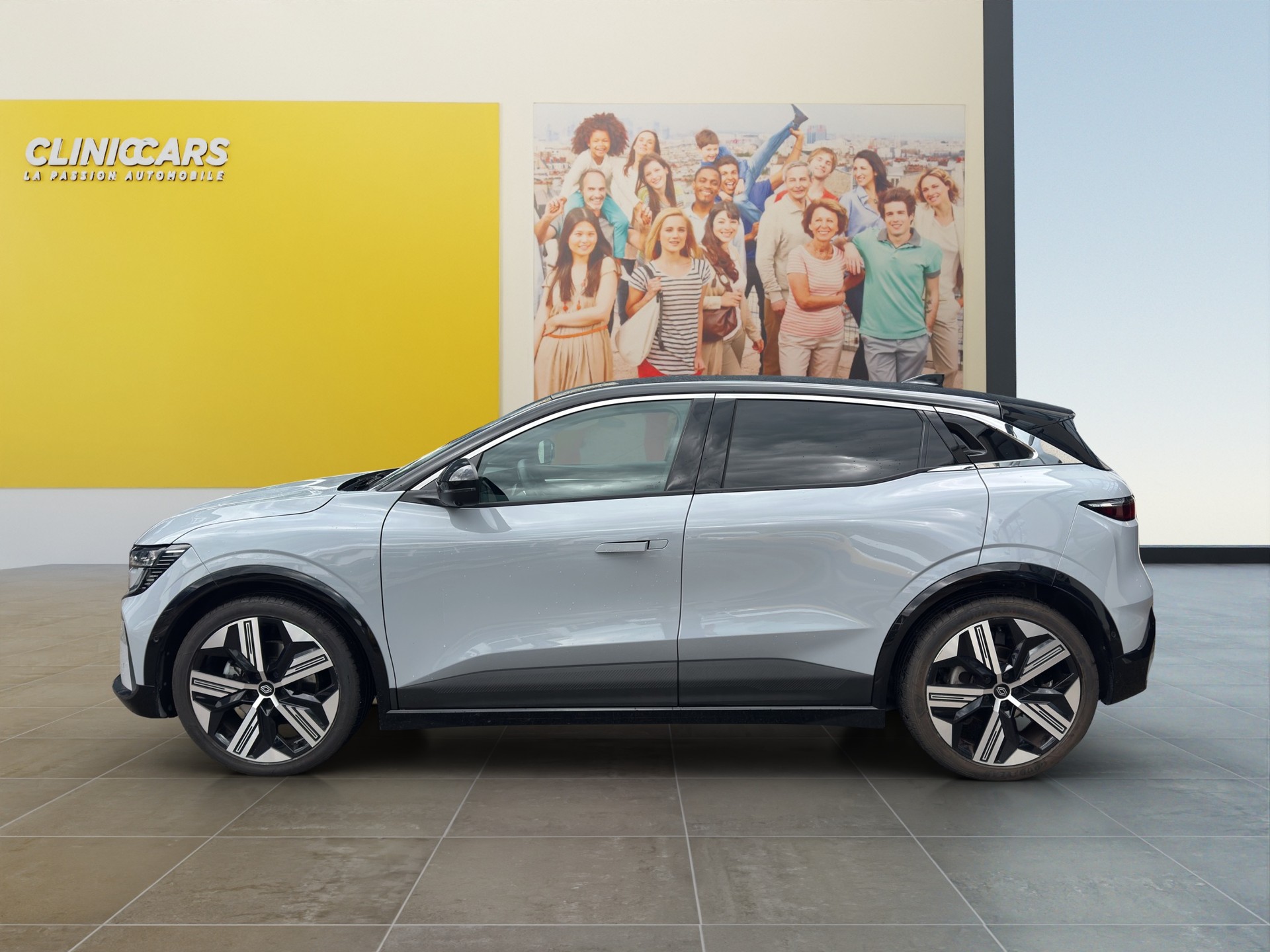 RENAULT Mégane E-TECH EV60 Iconic-showroom-element-1