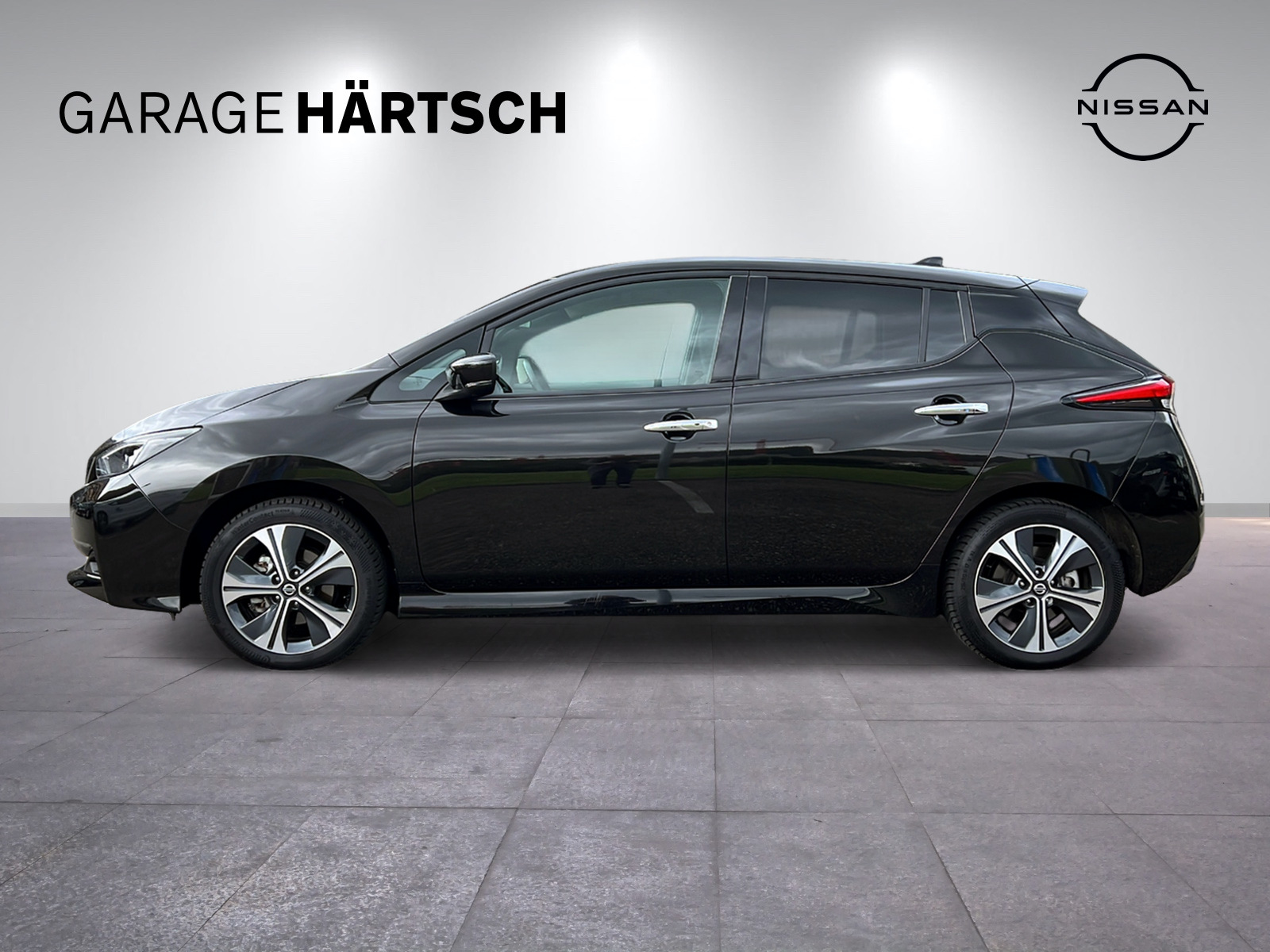 NISSAN Leaf e+ N-Connecta-showroom-element-1