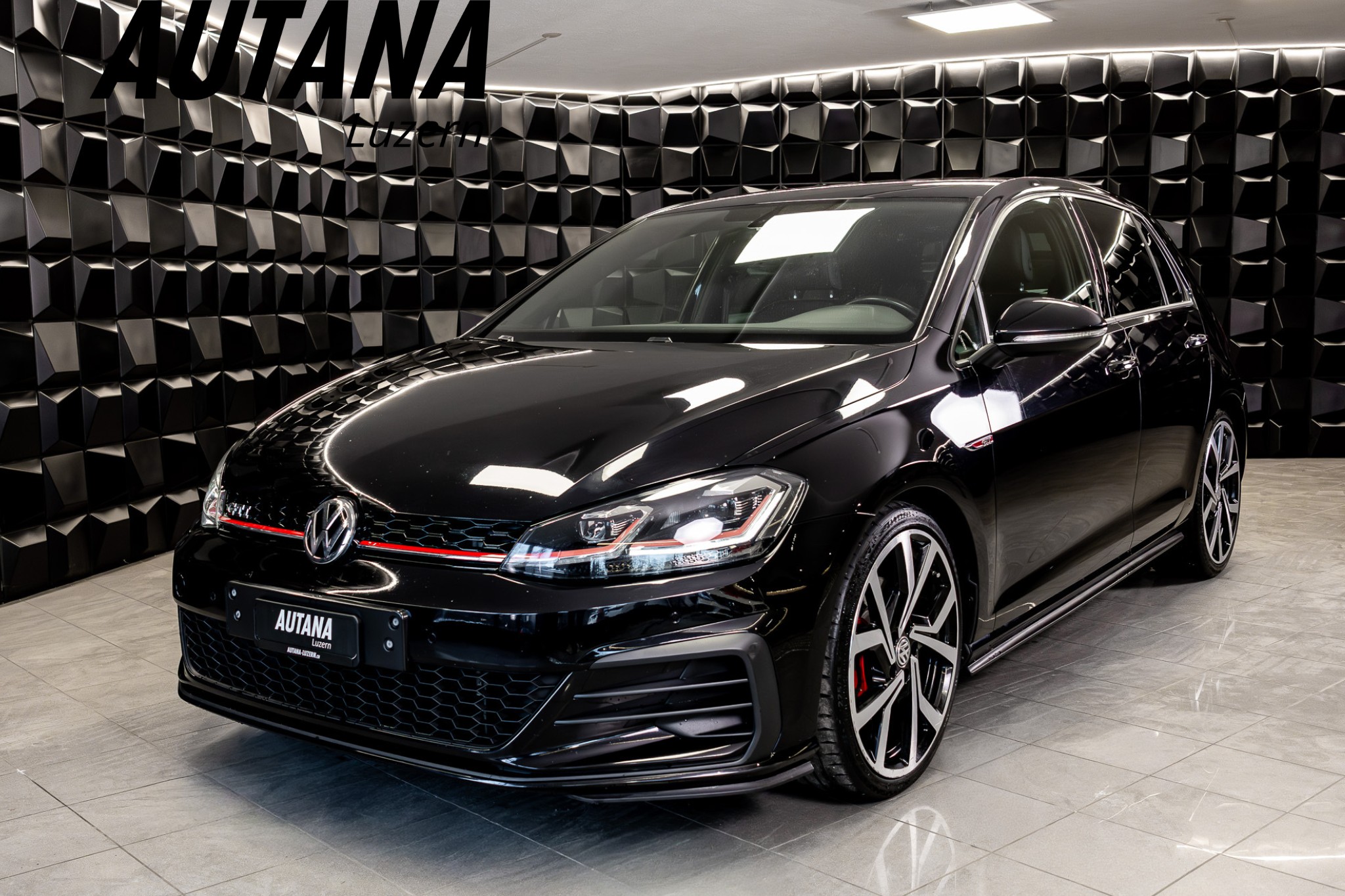 VW Golf 2.0 (Limousine) VW VW Golf 2.0 (Limousine)