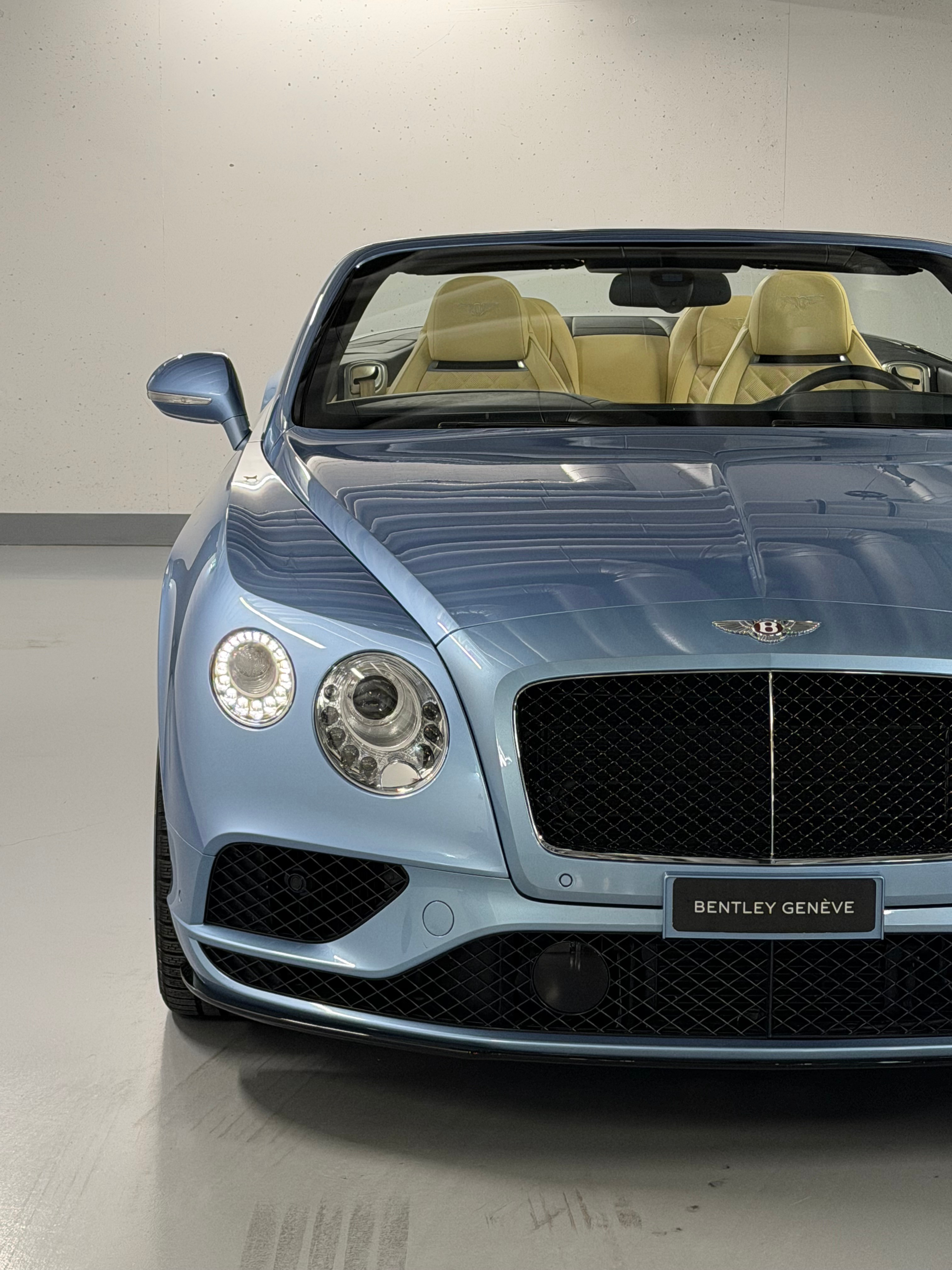 Image BENTLEY CONTINENTAL Continental GTC 4.0 V8 S