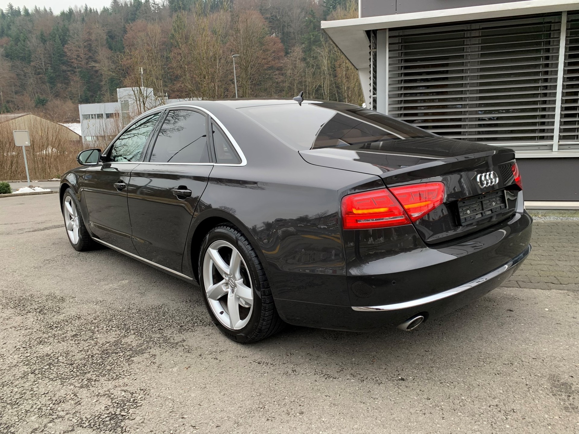 AUDI A8 3.0 TDI quattro tiptronic-image-3