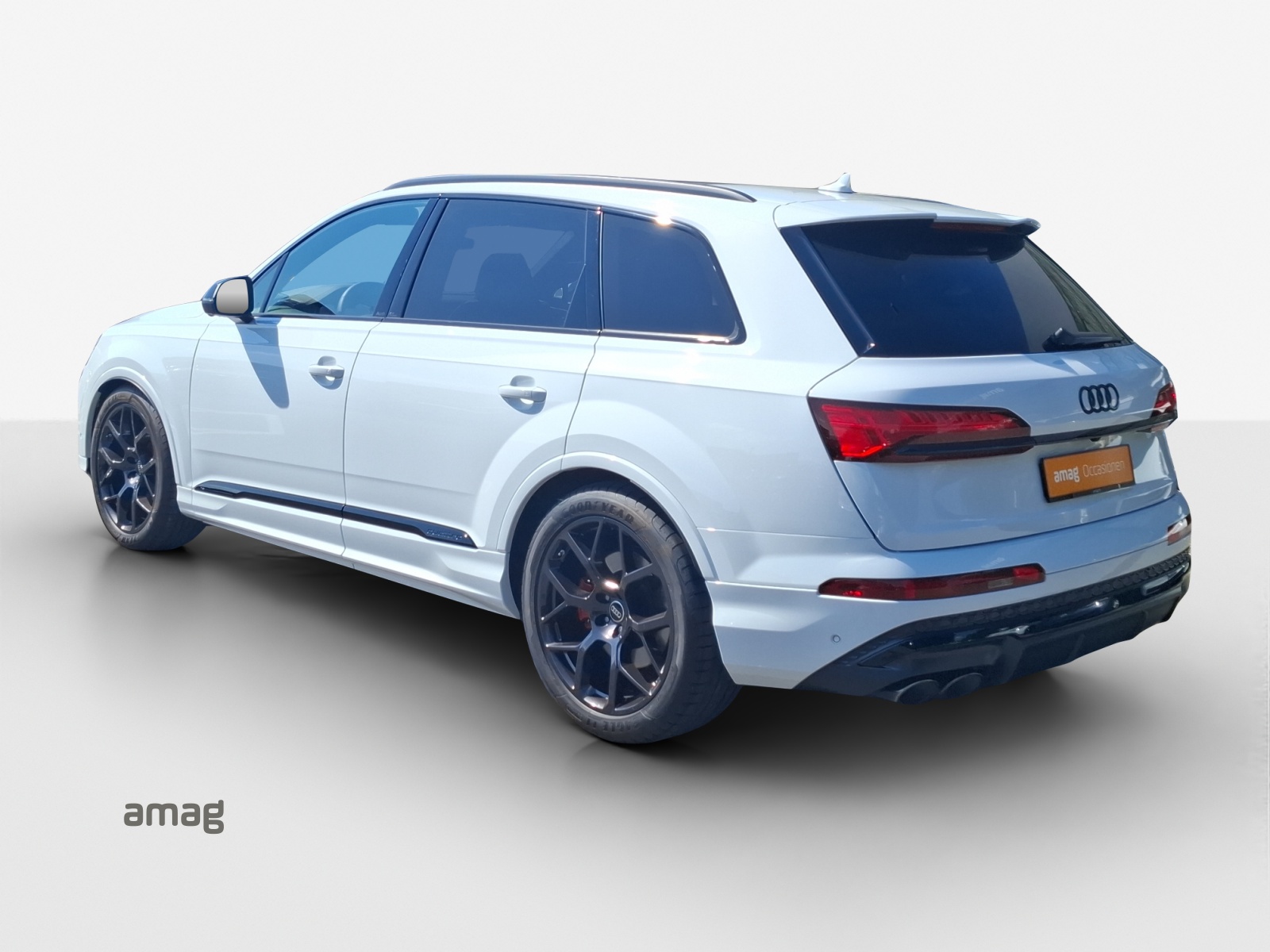 AUDI SQ7 TFSI quattro tiptronic-showroom-element-2