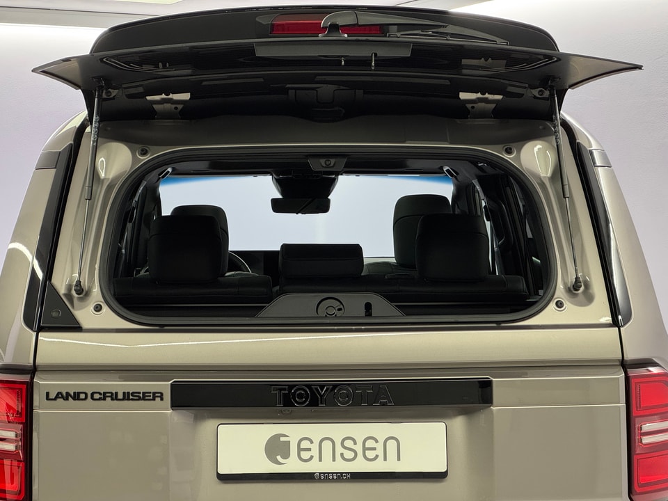 Land Cruiser 2.8 D 230 Invincible AWD