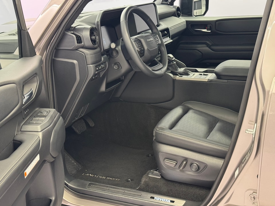 Land Cruiser 2.8 D 230 Invincible AWD