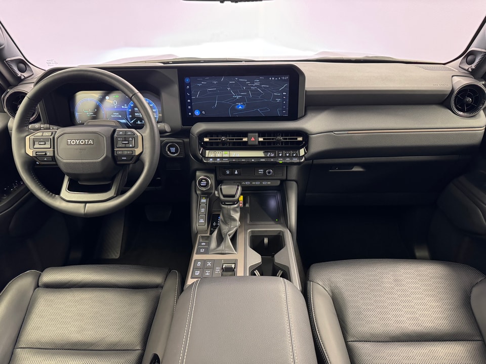 Land Cruiser 2.8 D 230 Invincible AWD