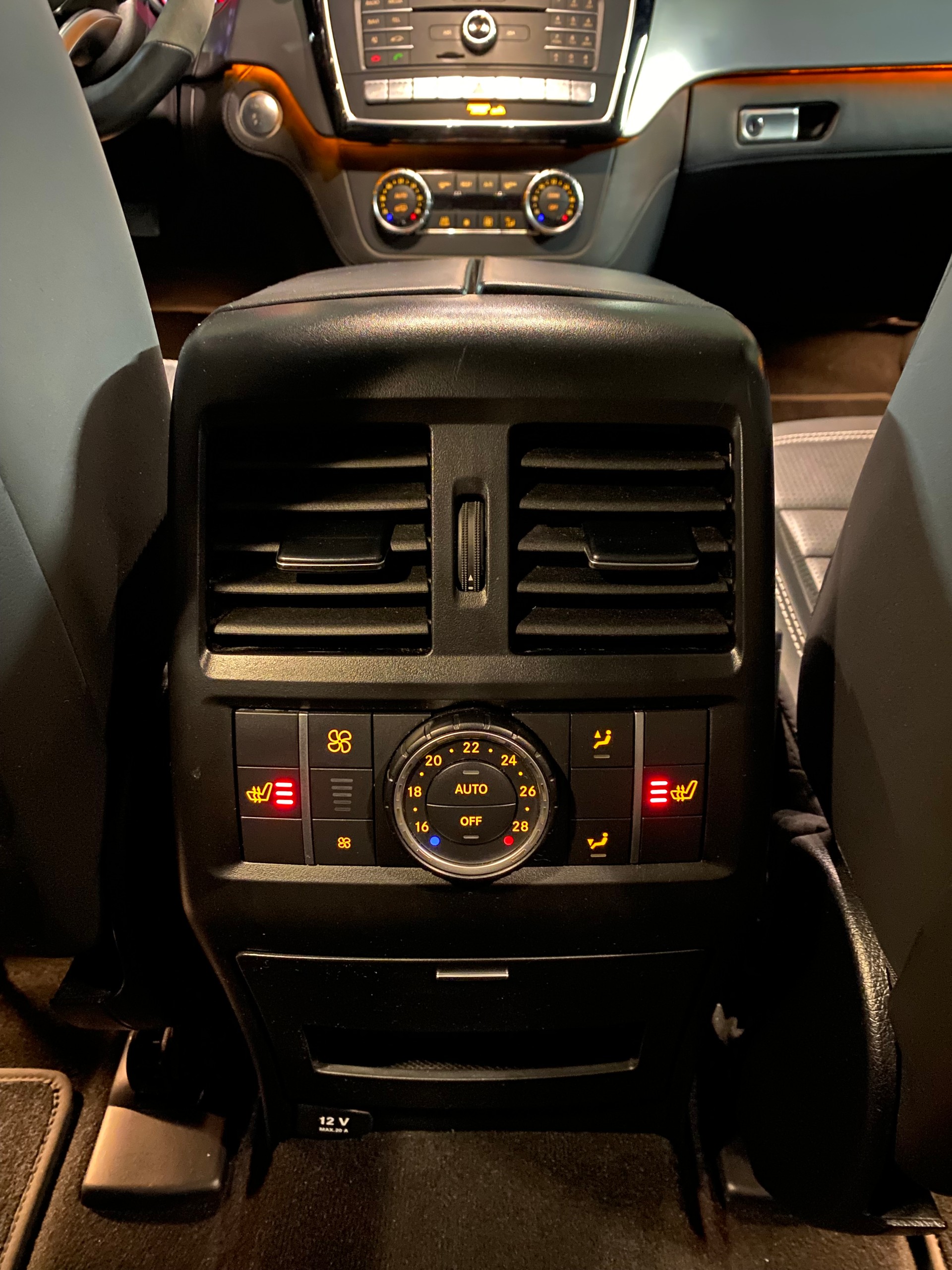 MERCEDES-BENZ GLE Coupé 63 S AMG 4Matic Speedshift-image-22