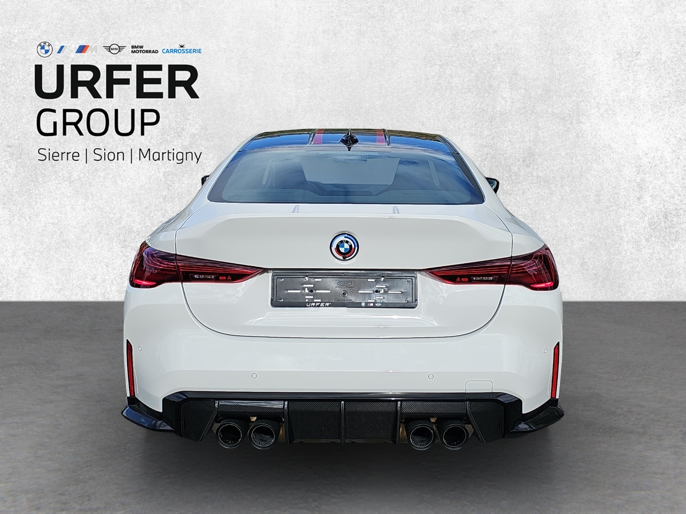 BMW M4 CSL Coupé-showroom-element-1