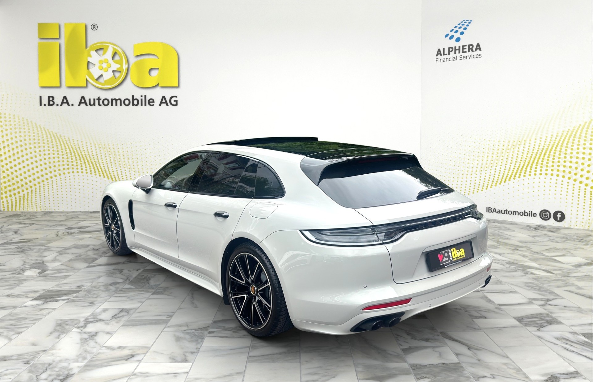 PORSCHE Panamera 4 E Hybrid ST Platinum Edition (CH)-showroom-element-2