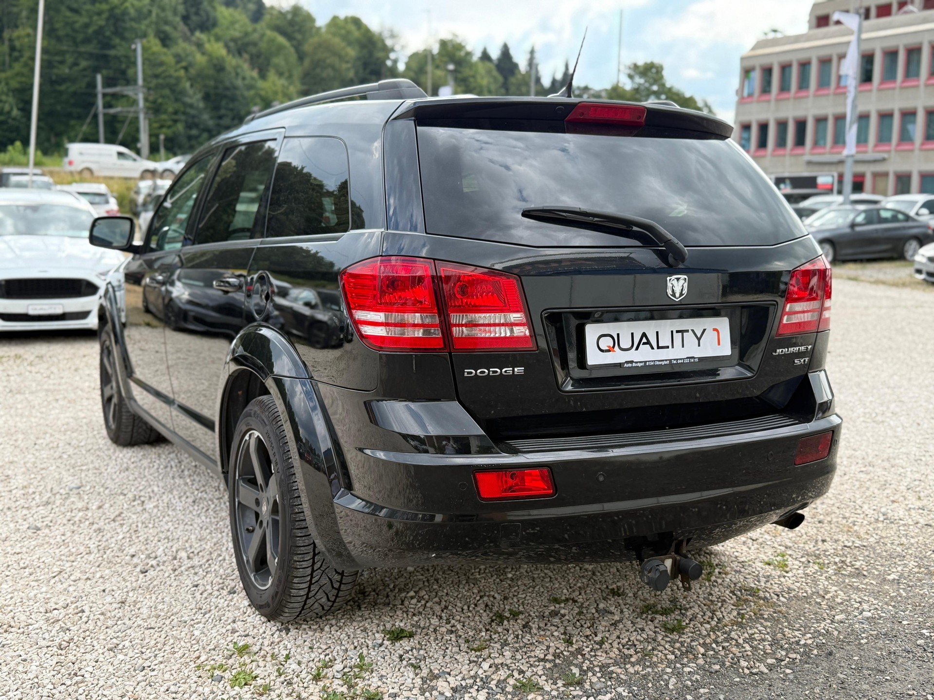 DODGE Journey 2.4 SXT-showroom-element-3
