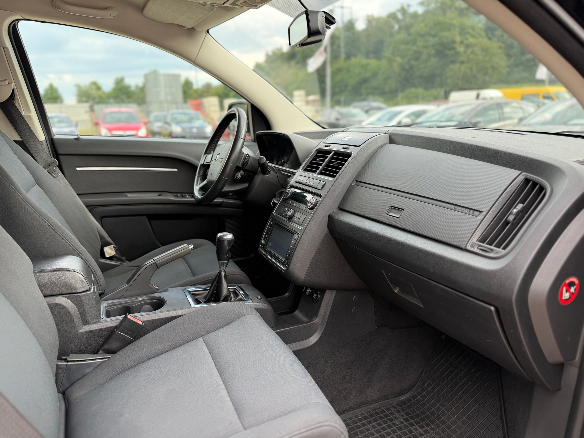 DODGE Journey 2.4 SXT-image-22