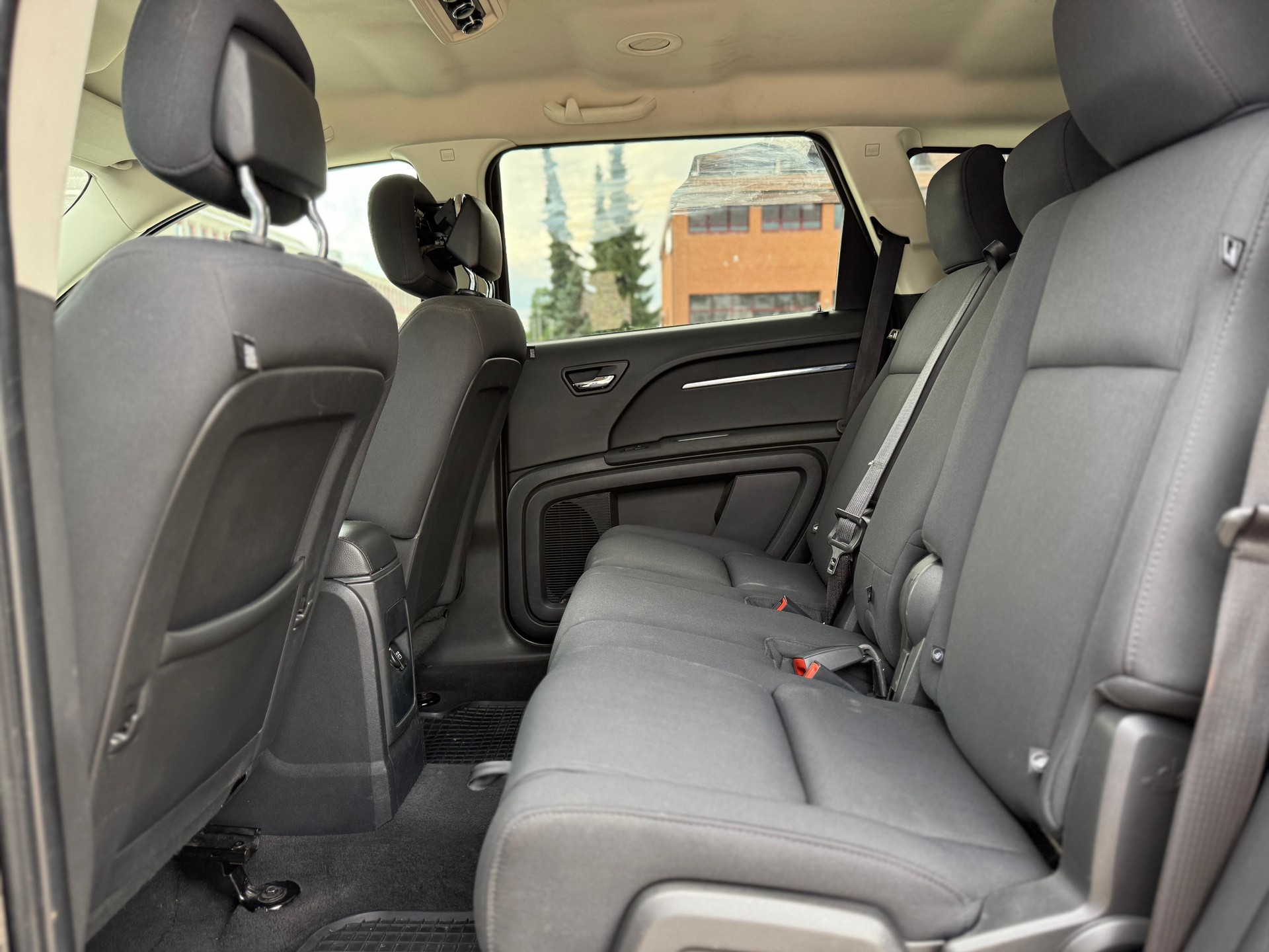 DODGE Journey 2.4 SXT-image-15