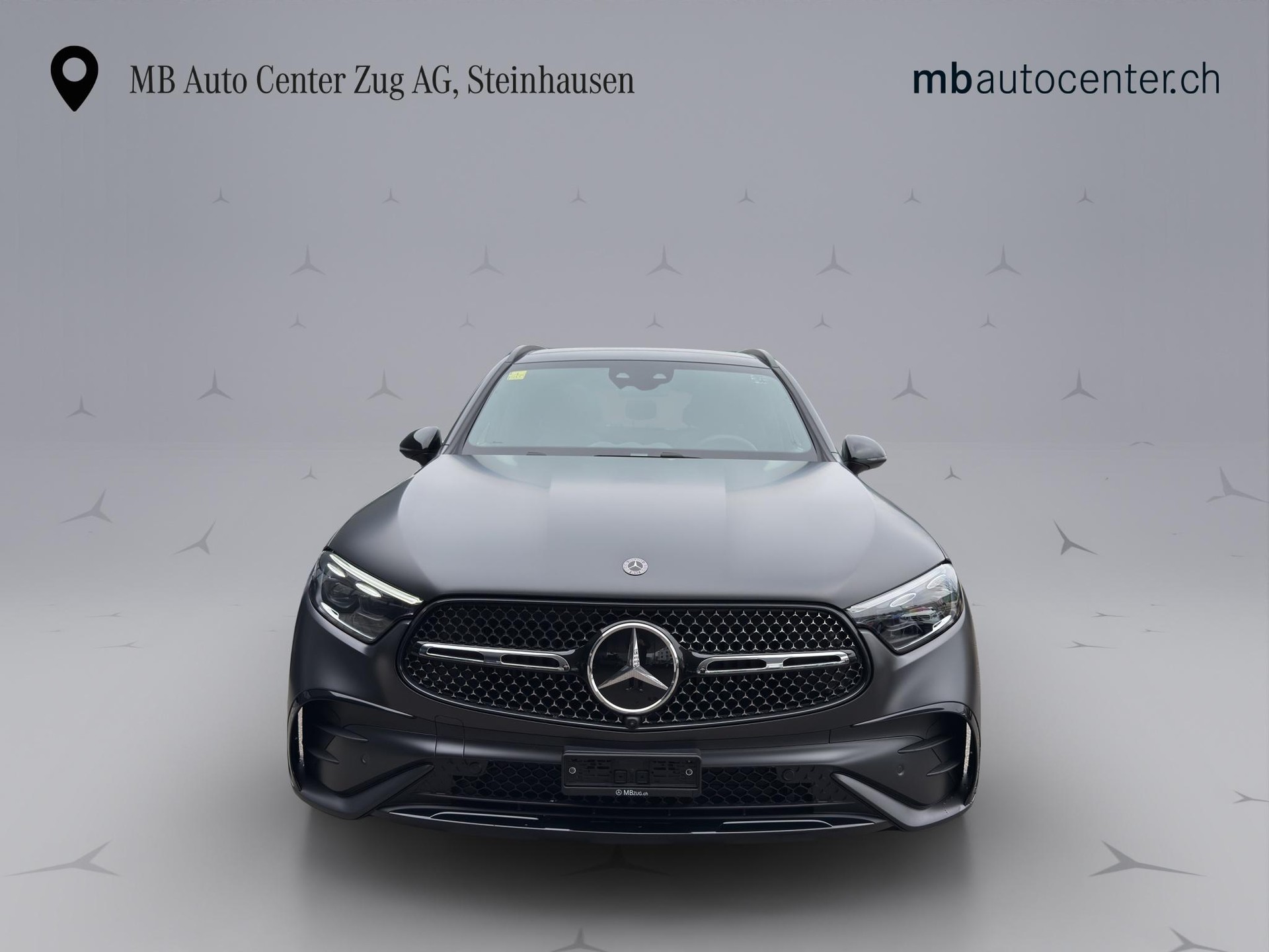 MERCEDES-BENZ GLC 300 AMG Line 4matic-showroom-element-1