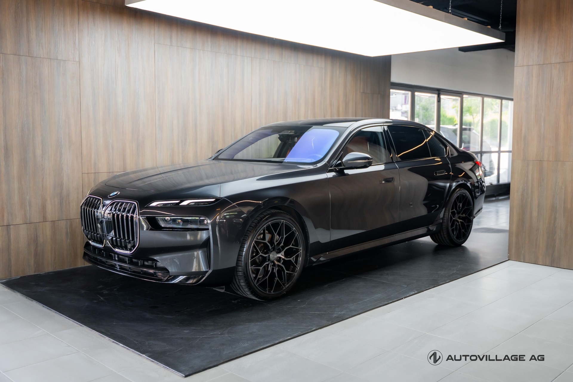 BMW 740d xDrive 48V Steptronic