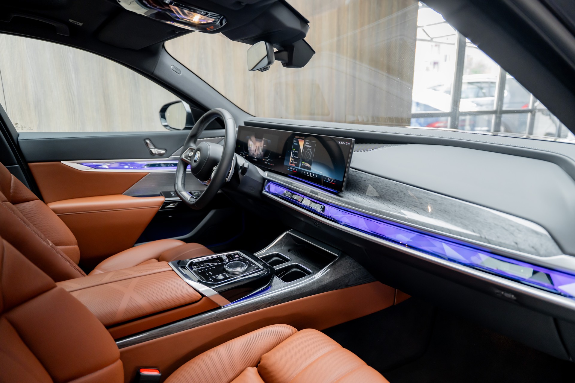 BMW 740d xDrive 48V Steptronic-showroom-element-2