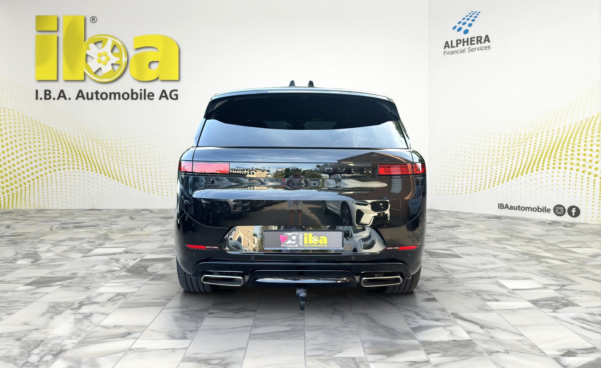 LAND ROVER RR Sport P460e Dynamic HSE Black Pack 4x4-showroom-element-3