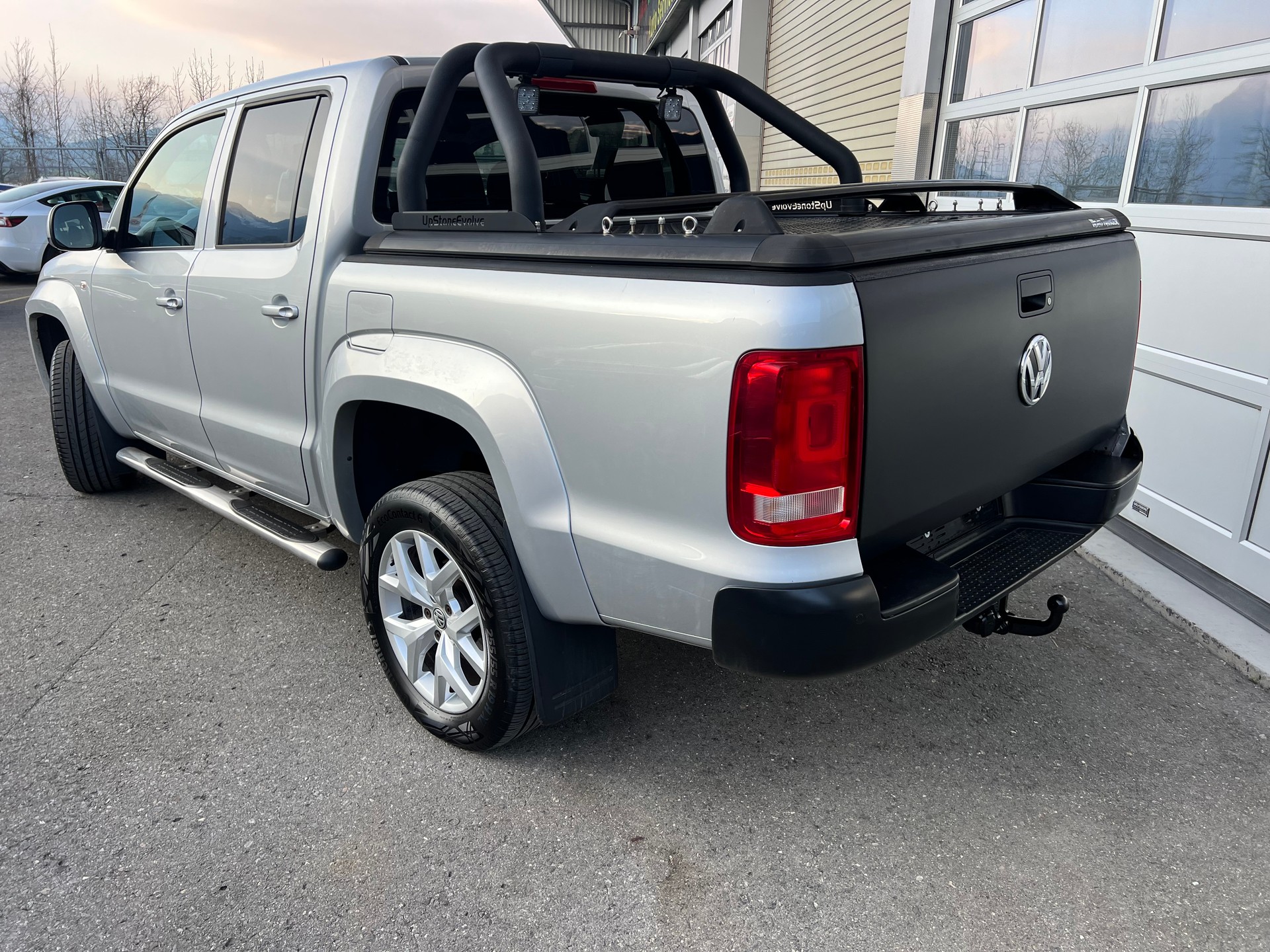 VW Amarok 3.0TDI Highline 4x4 Automatic * Navigation * AHK 3200 kg. * mit frisch ab MFK ***-showroom-element-2