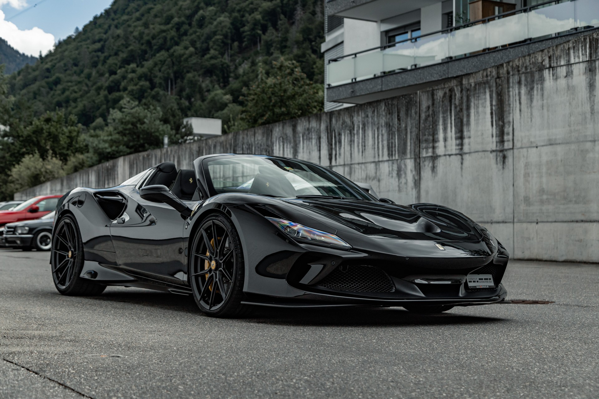 FERRARI Novitec F8 Spider-showroom-element-3