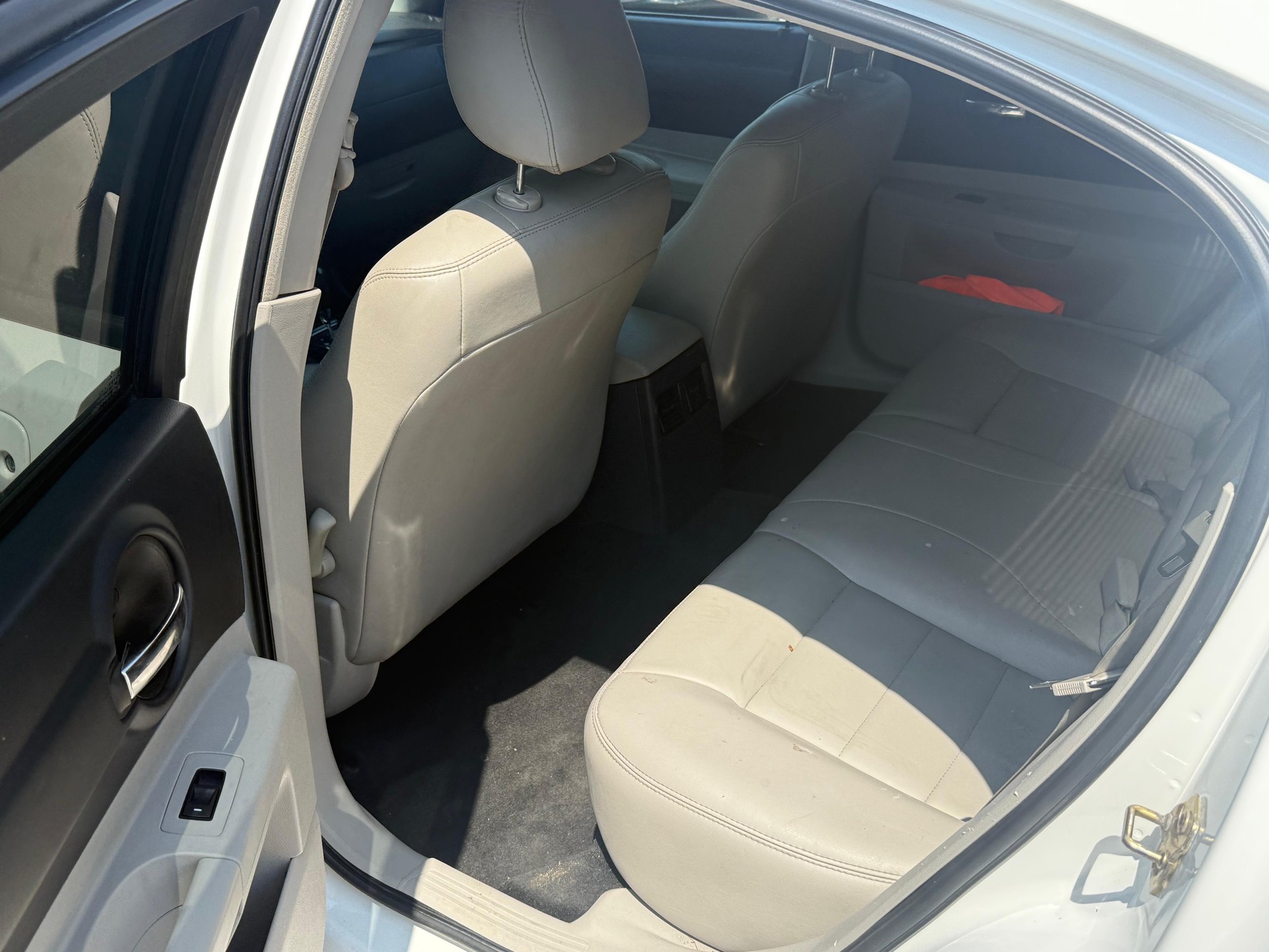 DODGE SE-image-12