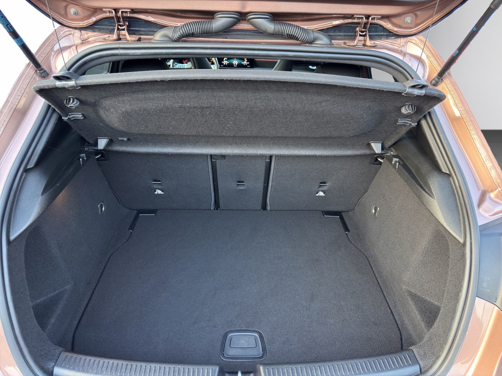 Image MERCEDES-BENZ A-200 A 200 AMG Line