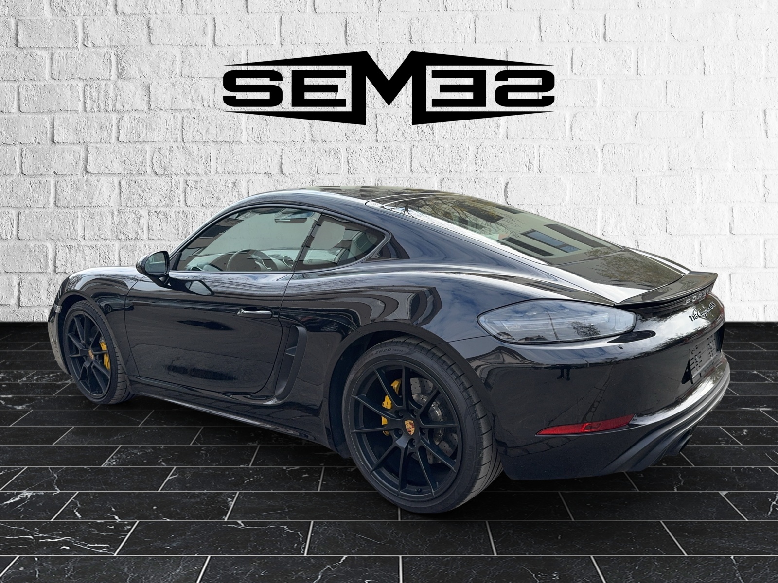 PORSCHE 718 Cayman GTS 4.0-showroom-element-2