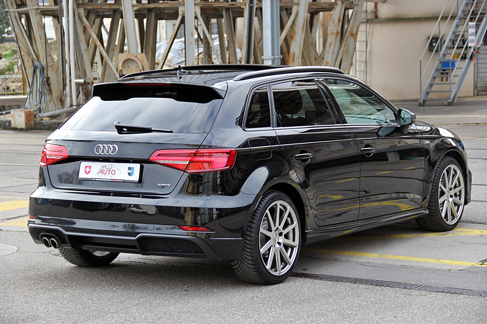 AUDI A3 Sportback 40 TDI Sport quattro S-tronic-image-4