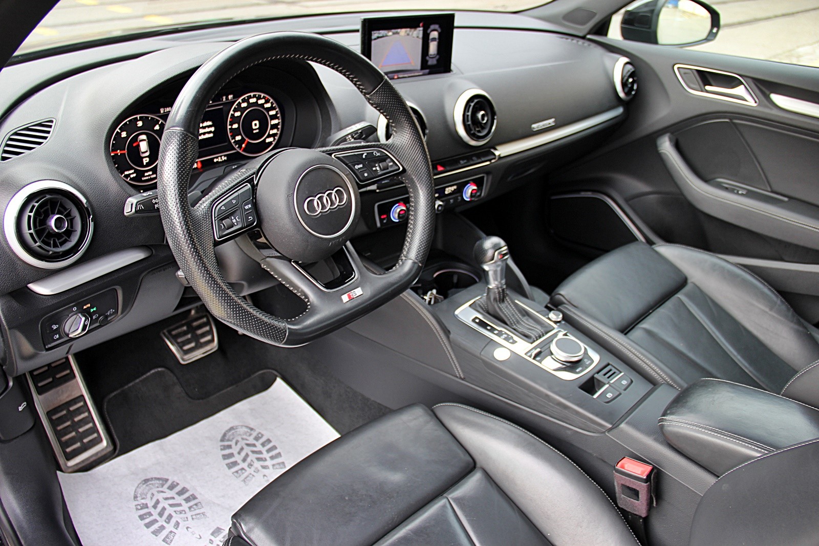 AUDI A3 Sportback 40 TDI Sport quattro S-tronic-image-8