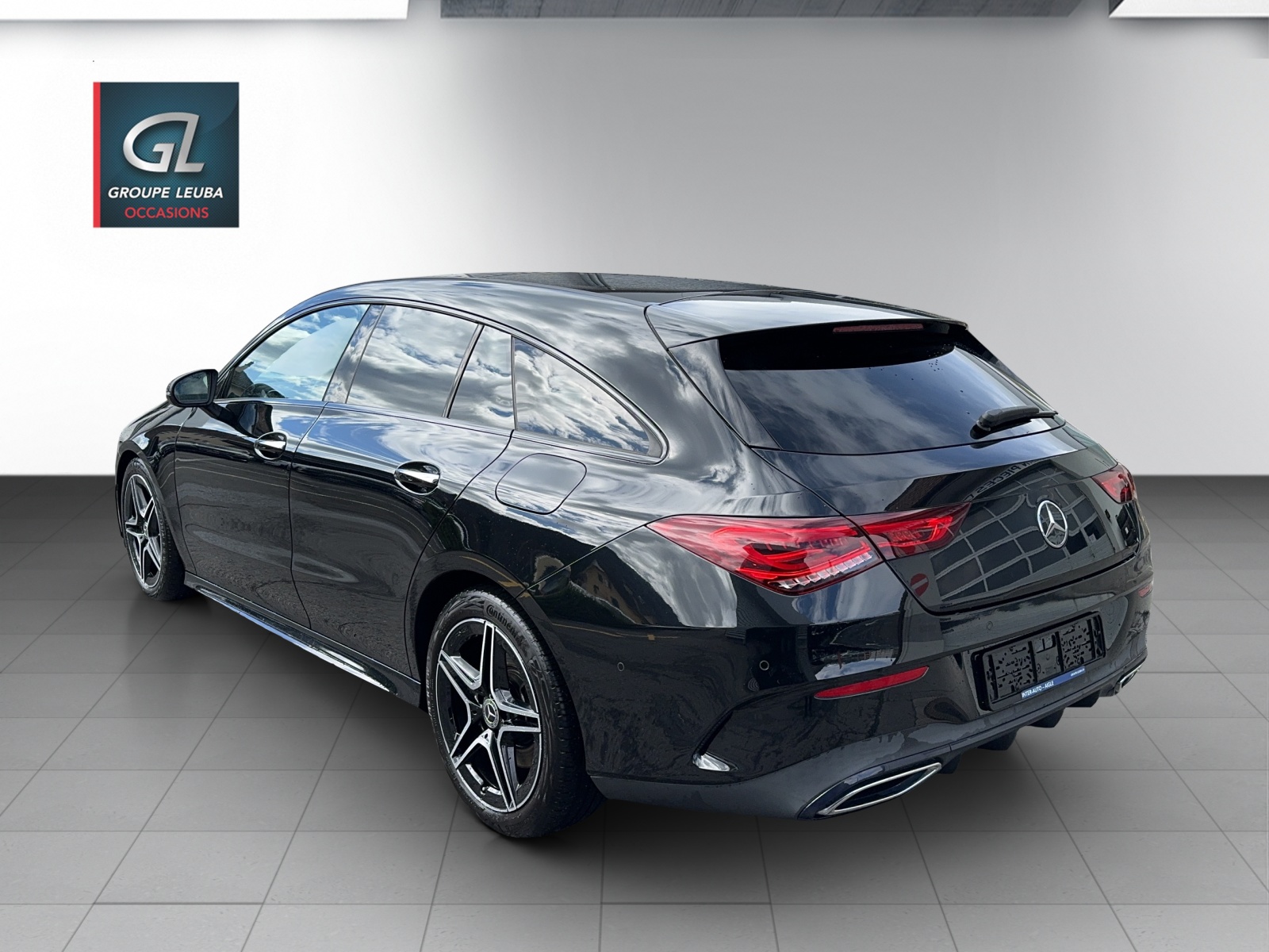MERCEDES-BENZ CLA SB 250 AMG Line 4M 7G-showroom-element-3
