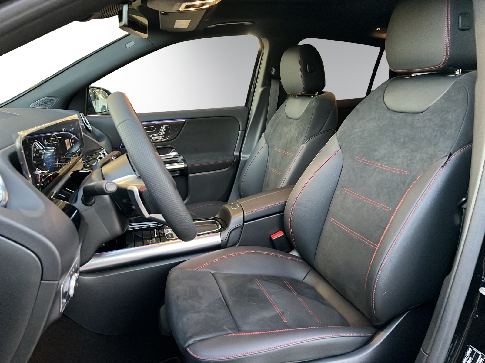 Image MERCEDES-BENZ GLA-250 GLA 250 4Matic 8G-DCT Swiss Star