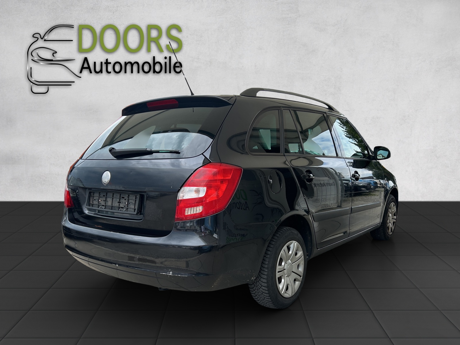 SKODA Fabia 1.2 Entry-showroom-element-3