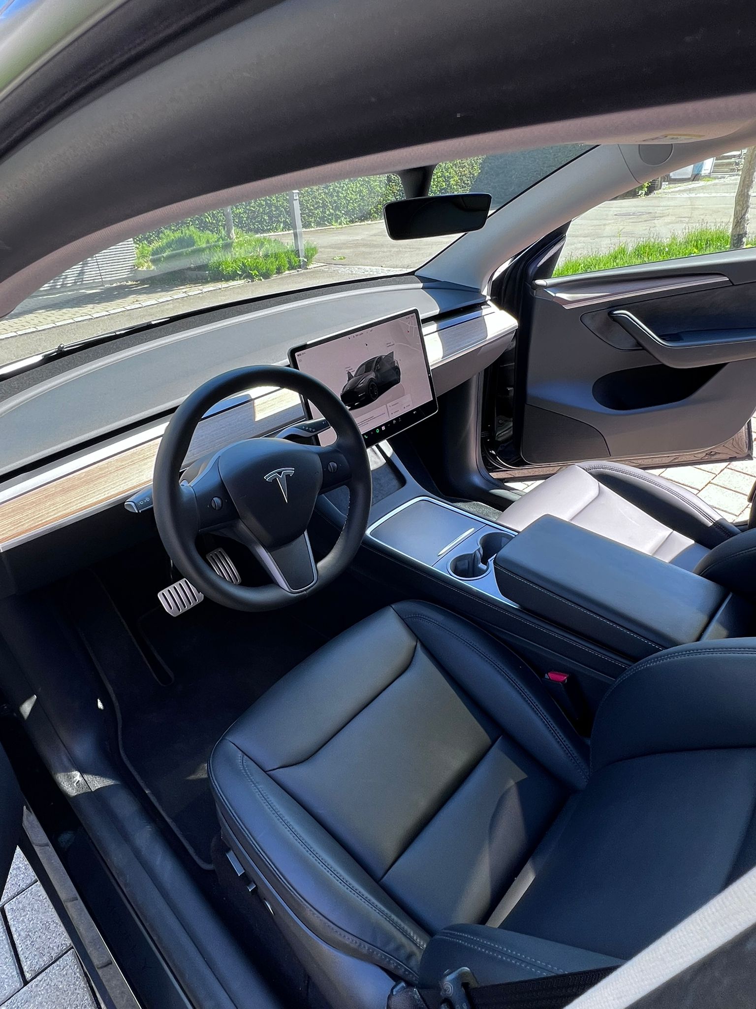 TESLA Model Y Performance-image-8