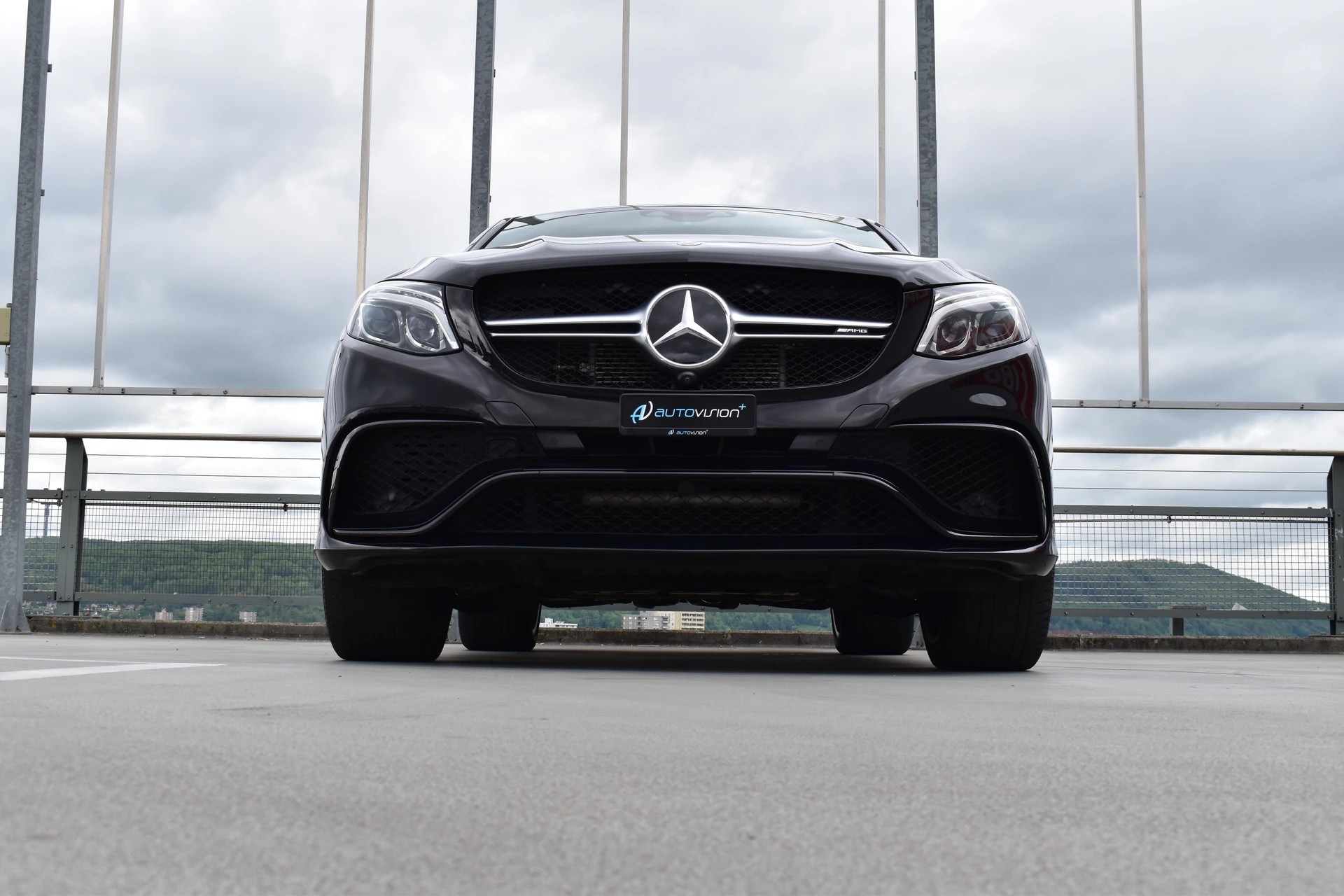 MERCEDES-BENZ GLE COUPÉ 63 S AMG 4MATIC SPEEDSHIFT BLACK l 585 PS-image-18
