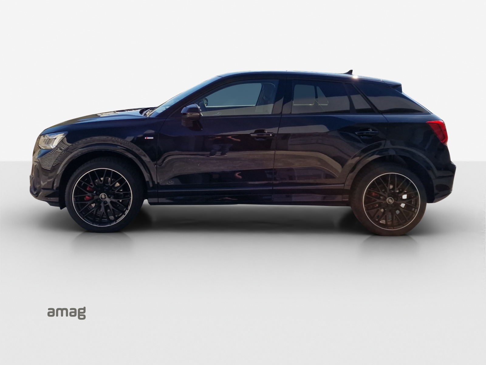AUDI Q2 40 TFSI S line Attraction quattro S-tronic-showroom-element-1