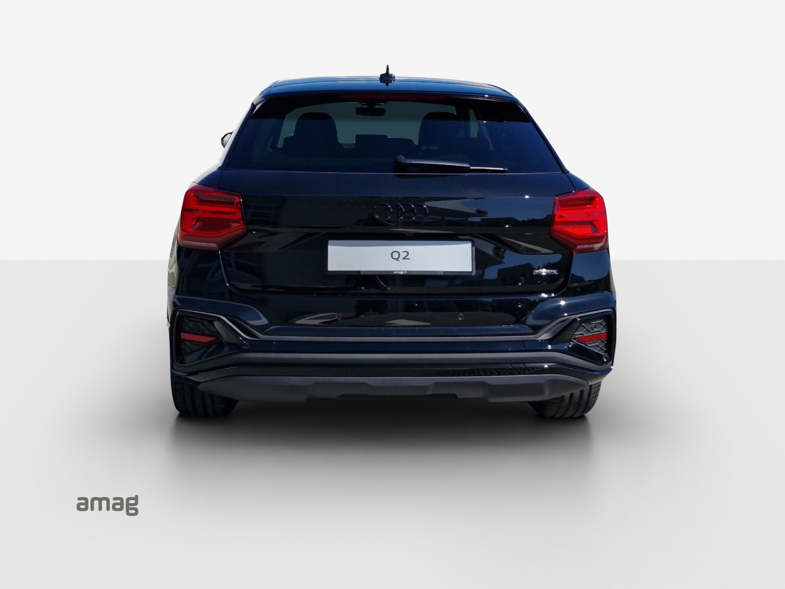 AUDI Q2 40 TFSI S line Attraction quattro S-tronic-showroom-element-3