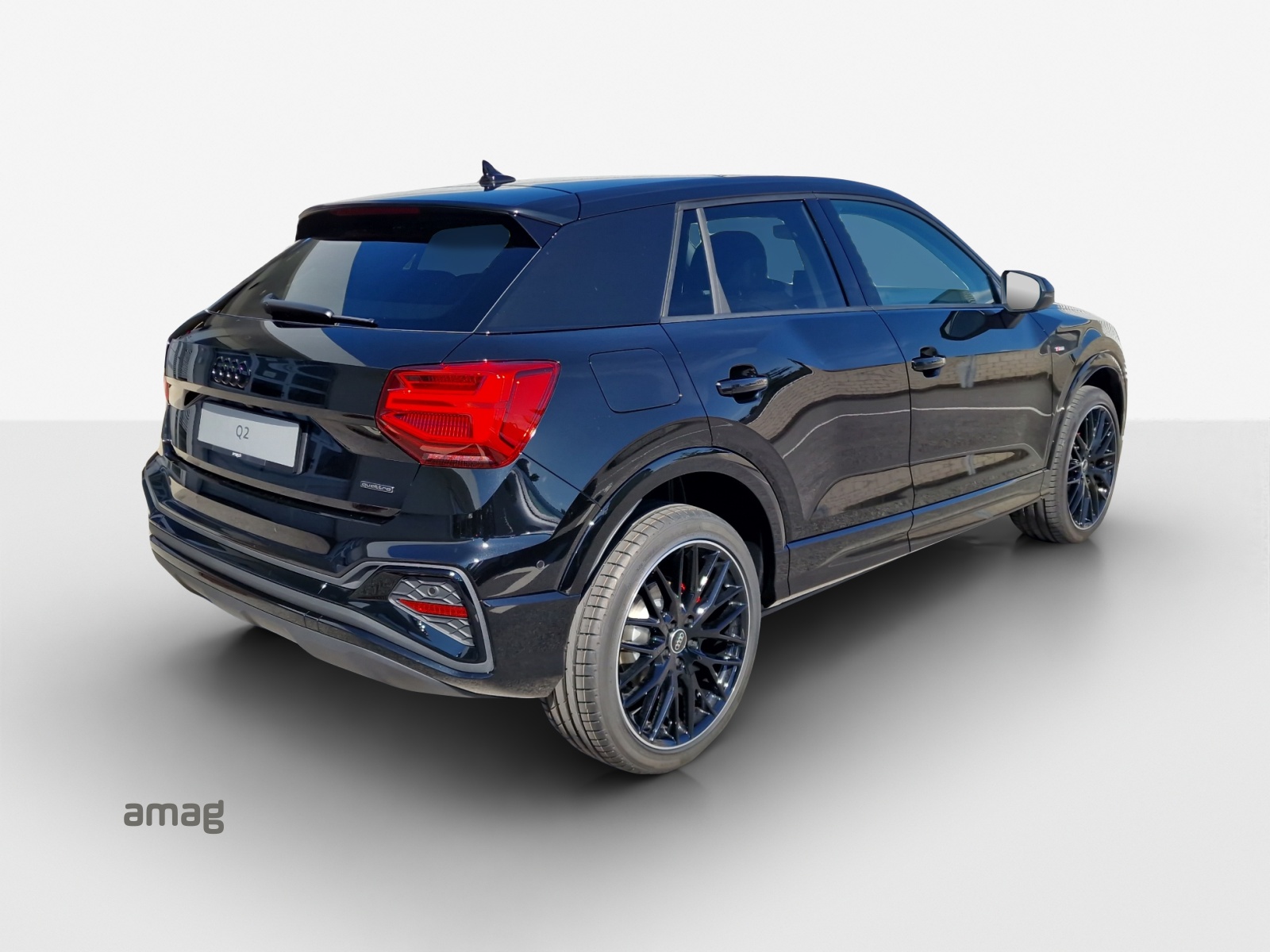 AUDI Q2 40 TFSI S line Attraction quattro S-tronic-image-4