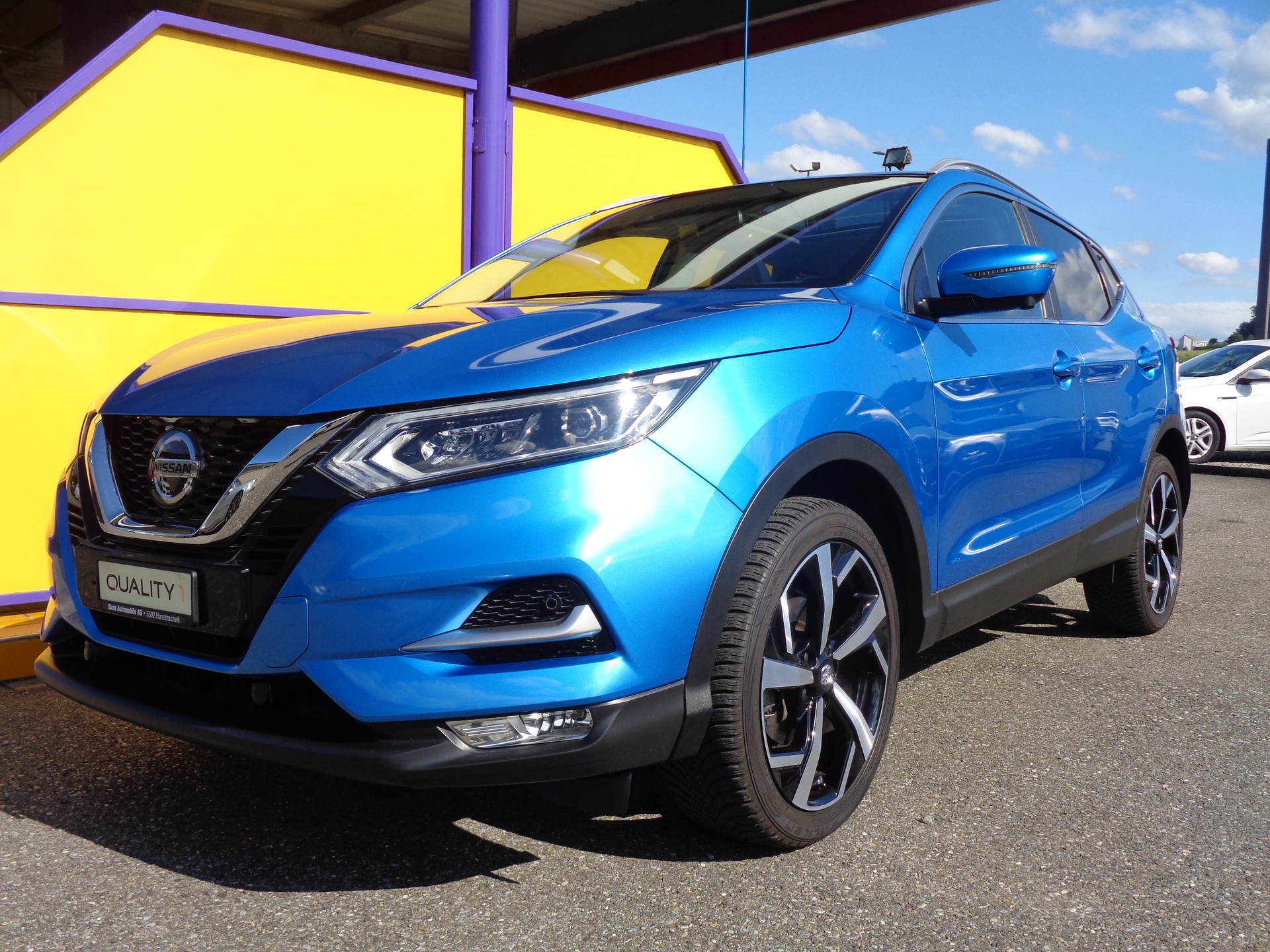 NISSAN Qashqai 1.3 DIG-T tekna DCT