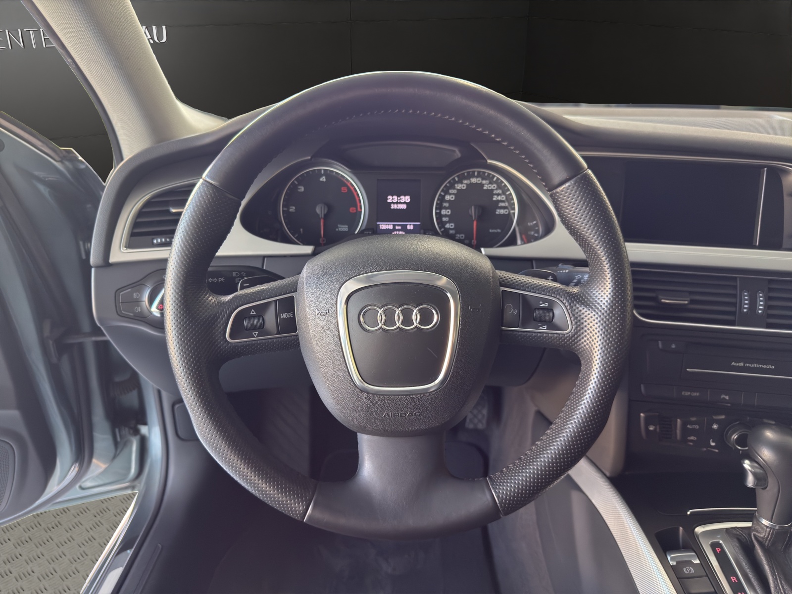 AUDI A4 allroad 3.0 TDI quattro S-tronic-image-8